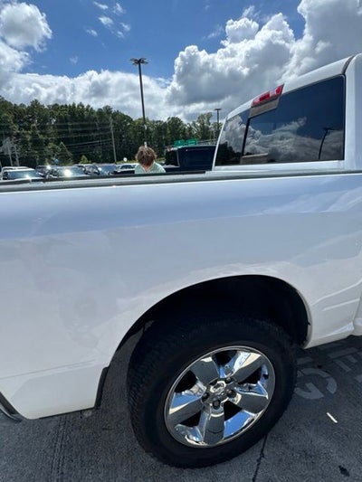 2017 RAM 1500 SLT