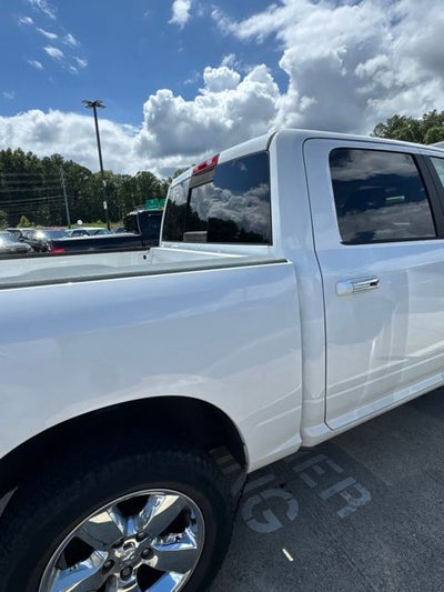 2017 RAM 1500 SLT