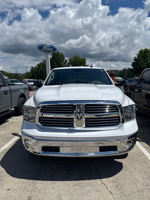 2017 RAM 1500 SLT