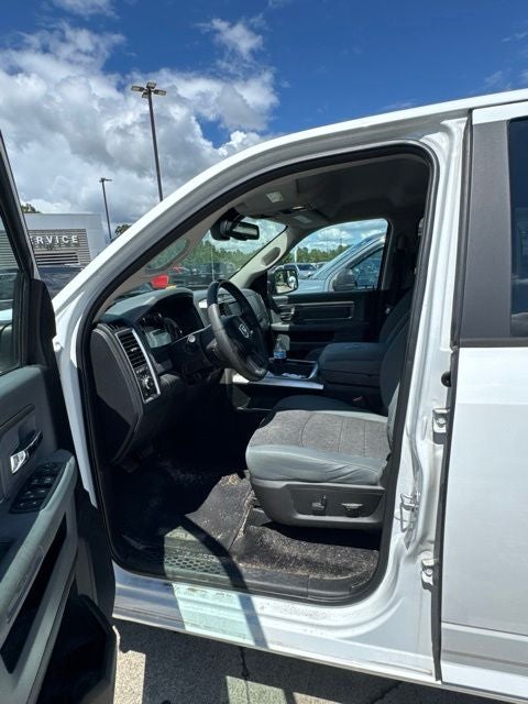 2017 RAM 1500 SLT