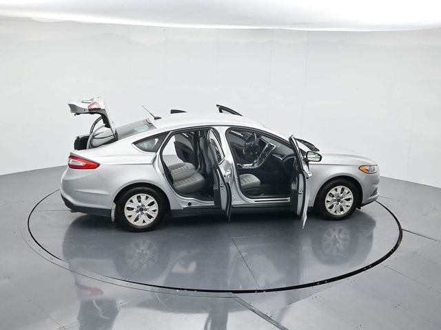 2014 Ford Fusion S