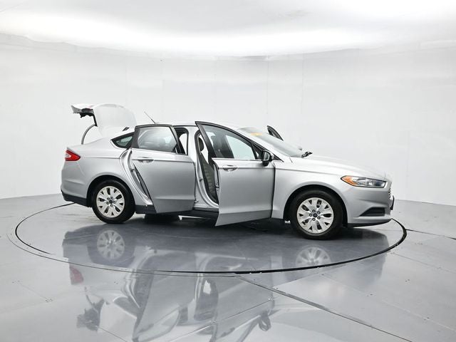 2014 Ford Fusion S