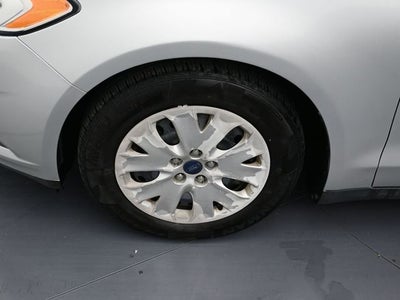 2014 Ford Fusion S