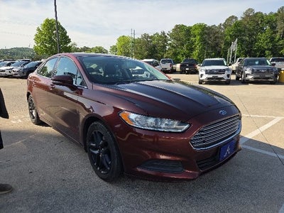 2016 Ford Fusion SE