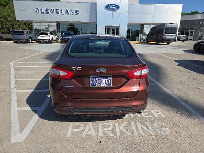 2016 Ford Fusion SE