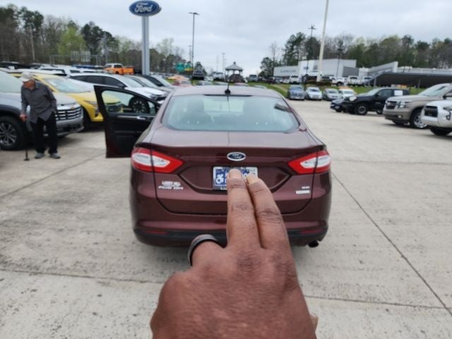 2015 Ford Fusion SE
