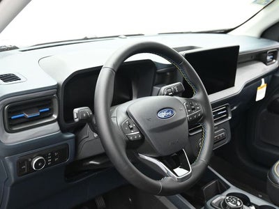 2025 Ford Maverick Lobo Standard