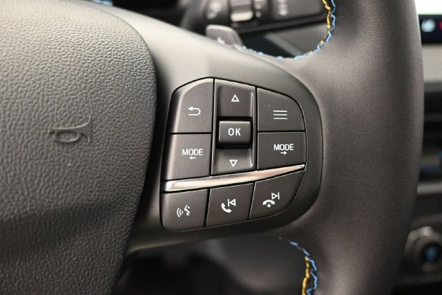 2026 Ford Maverick Lobo Standard Moonroof