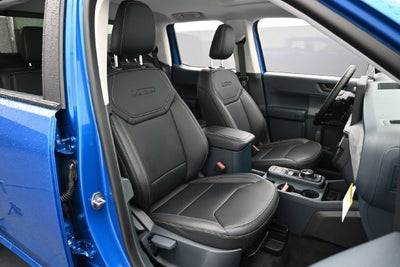 2026 Ford Maverick Lobo Standard Moonroof