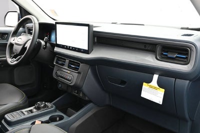2026 Ford Maverick Lobo Standard Moonroof