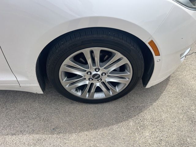 2014 Lincoln MKZ Hybrid Base