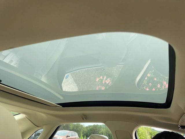 2014 Lincoln MKZ Hybrid Base