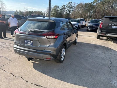 2024 Nissan Kicks S