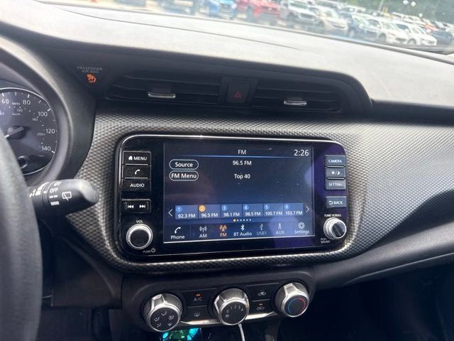 2023 Nissan Kicks SV