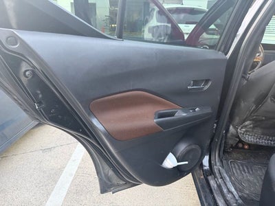 2021 Nissan Kicks SR