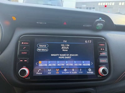 2021 Nissan Kicks SR