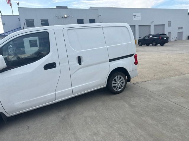 2021 Nissan NV200 SV