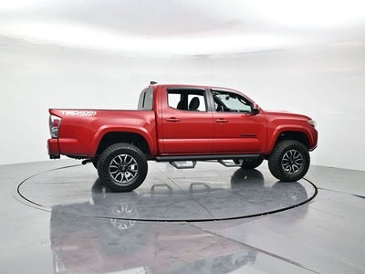 2022 Toyota Tacoma TRD Sport V6