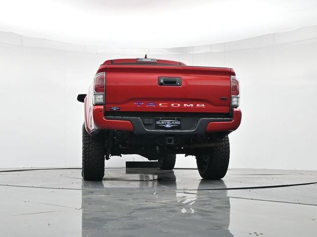 2022 Toyota Tacoma TRD Sport V6