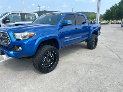 2018 Toyota Tacoma TRD Sport
