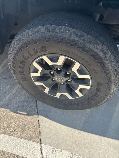 2023 Toyota Tacoma TRD Off-Road V6