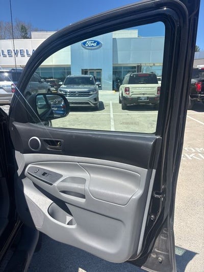 2012 Toyota Tacoma Base V6