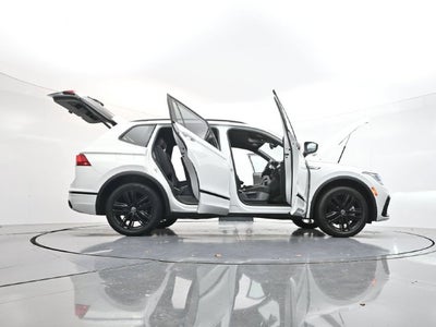 2022 Volkswagen Tiguan 2.0T SE R-Line Black