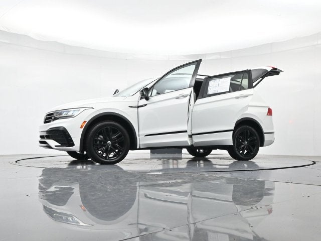 2022 Volkswagen Tiguan 2.0T SE R-Line Black