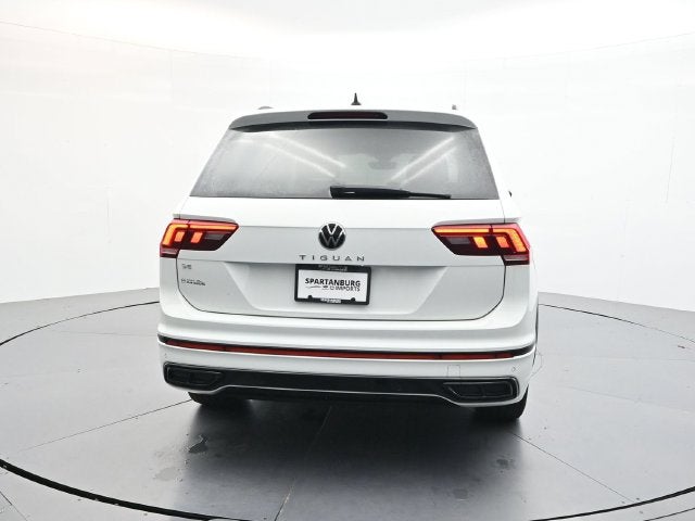 2022 Volkswagen Tiguan 2.0T SE R-Line Black