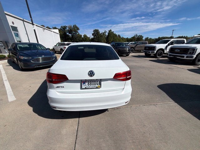 2015 Volkswagen Jetta 2.0L S