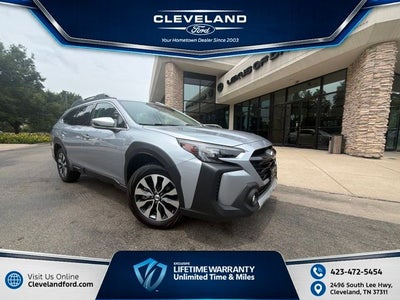 2025 Subaru Outback Touring