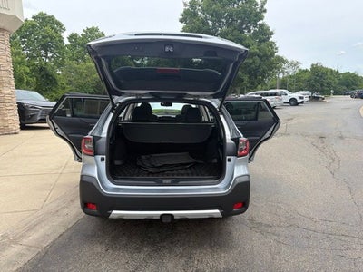 2025 Subaru Outback Touring