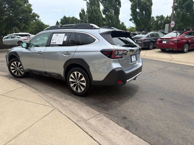 2025 Subaru Outback Touring