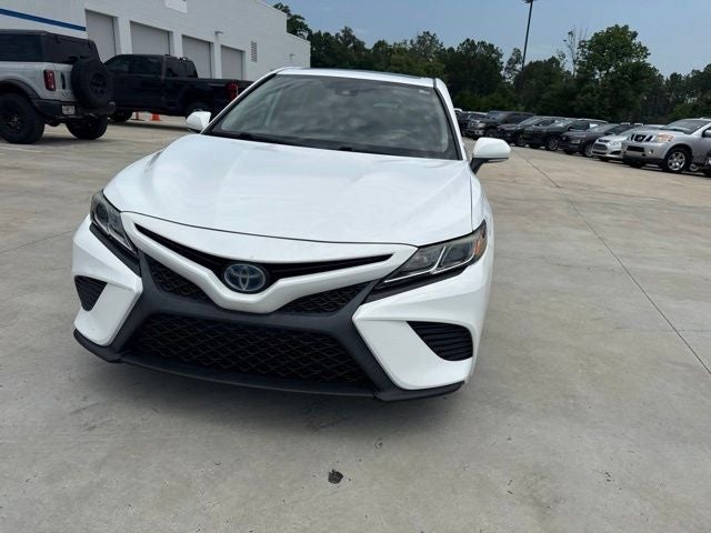 2019 Toyota Camry Hybrid Hybrid SE