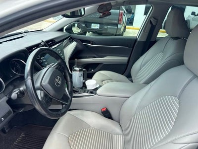 2019 Toyota Camry Hybrid Hybrid SE