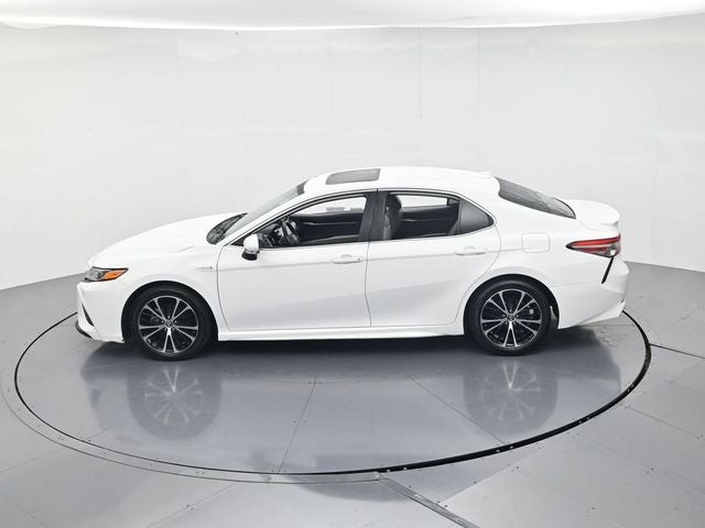 2019 Toyota Camry Hybrid SE