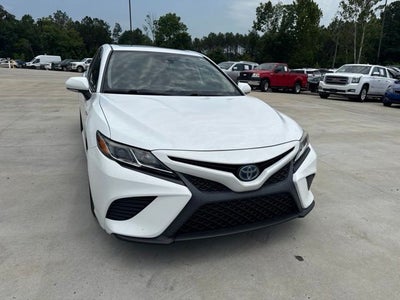 2019 Toyota Camry Hybrid Hybrid SE