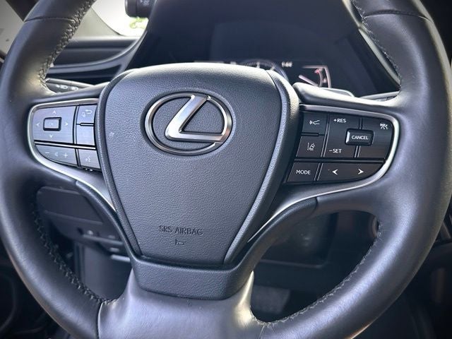 2023 Lexus ES Base