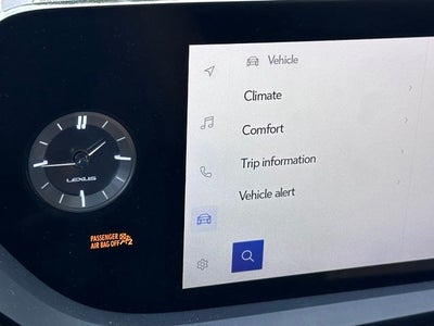 2023 Lexus ES Base