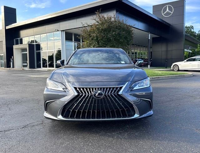 2023 Lexus ES Base