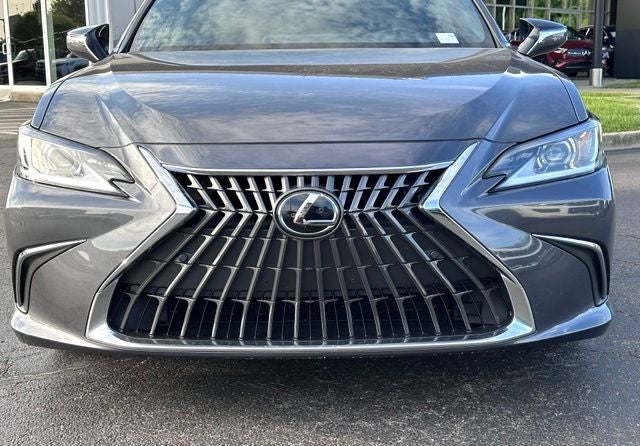 2023 Lexus ES Base
