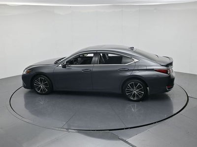 2023 Lexus ES Base
