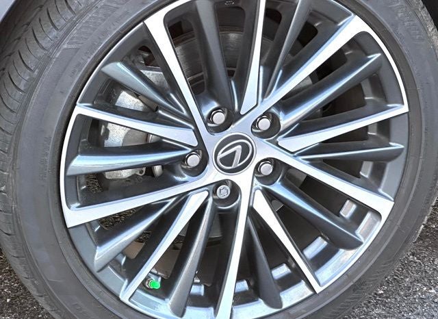 2023 Lexus ES Base