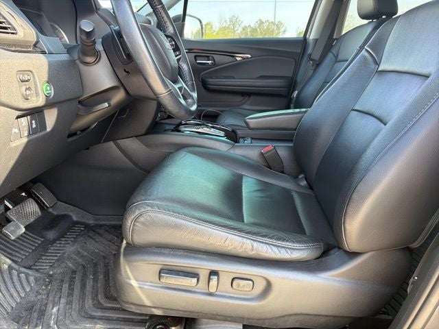 2021 Honda Pilot Touring 7 Passenger