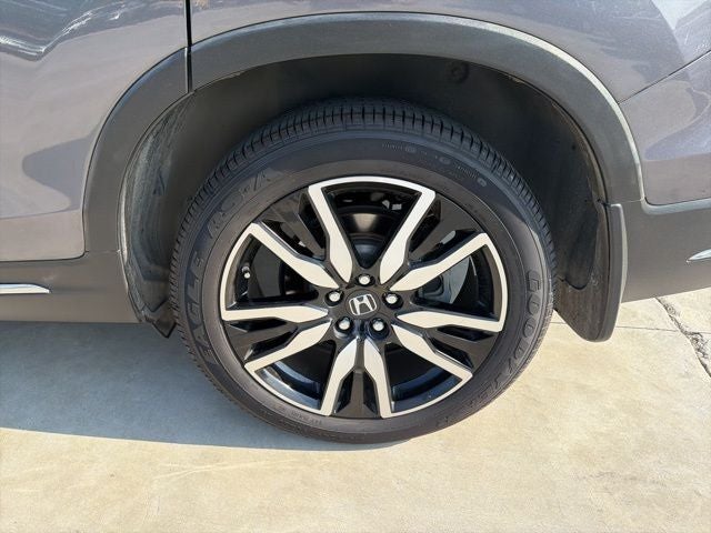 2021 Honda Pilot Touring 7 Passenger