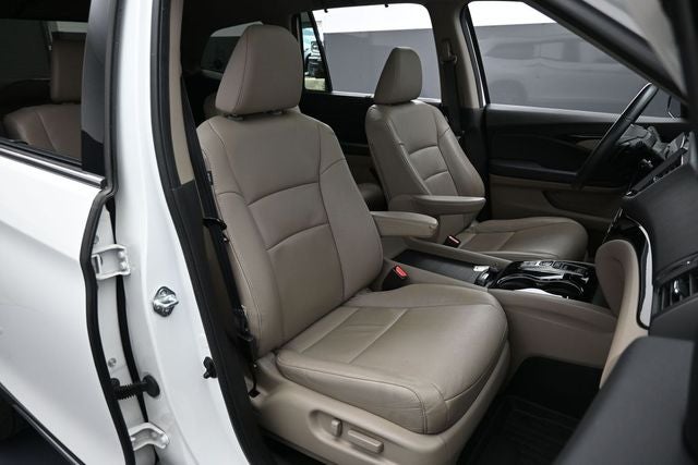 2022 Honda Pilot Touring 7 Passenger