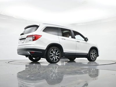 2022 Honda Pilot Touring 7 Passenger