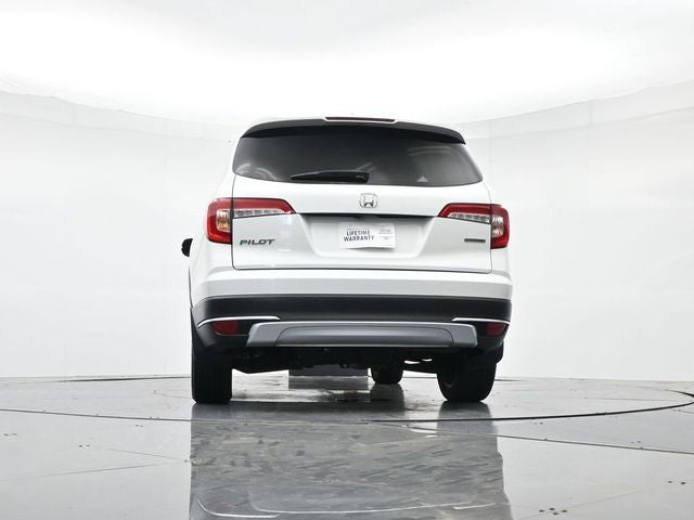 2022 Honda Pilot Touring 7 Passenger
