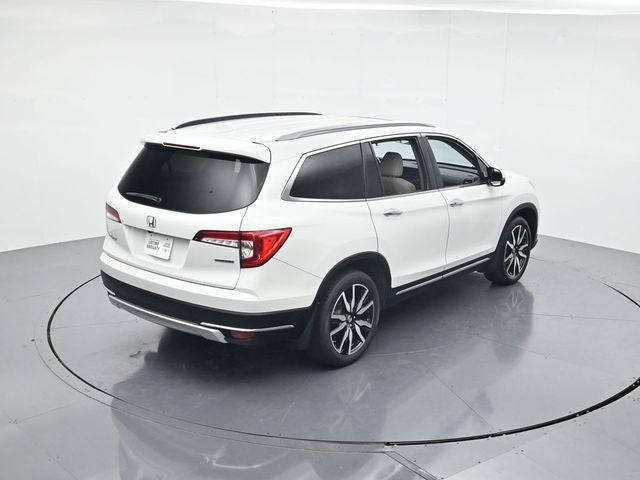 2022 Honda Pilot Touring 7 Passenger