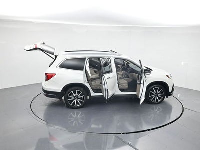 2022 Honda Pilot Touring 7 Passenger